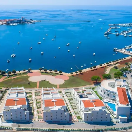 Garden Palace Superior Sea View Ii