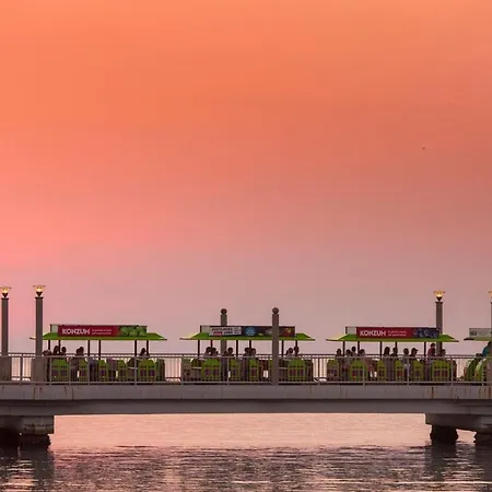 Garden Palace Superior Sea View Ii Apartament Umag